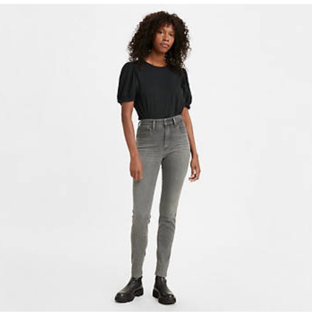 Levis Grey 720 High Rise Skinny Jeans NWT Size 25